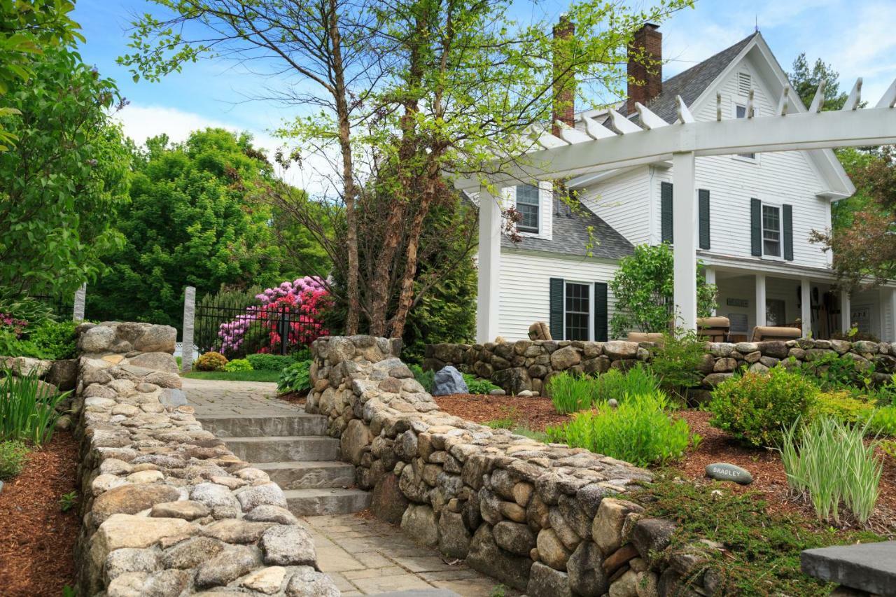 Inn At Pleasant Lake New London Exterior foto