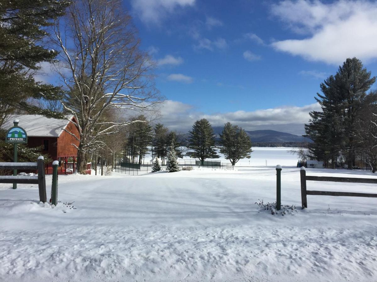 Inn At Pleasant Lake New London Exterior foto